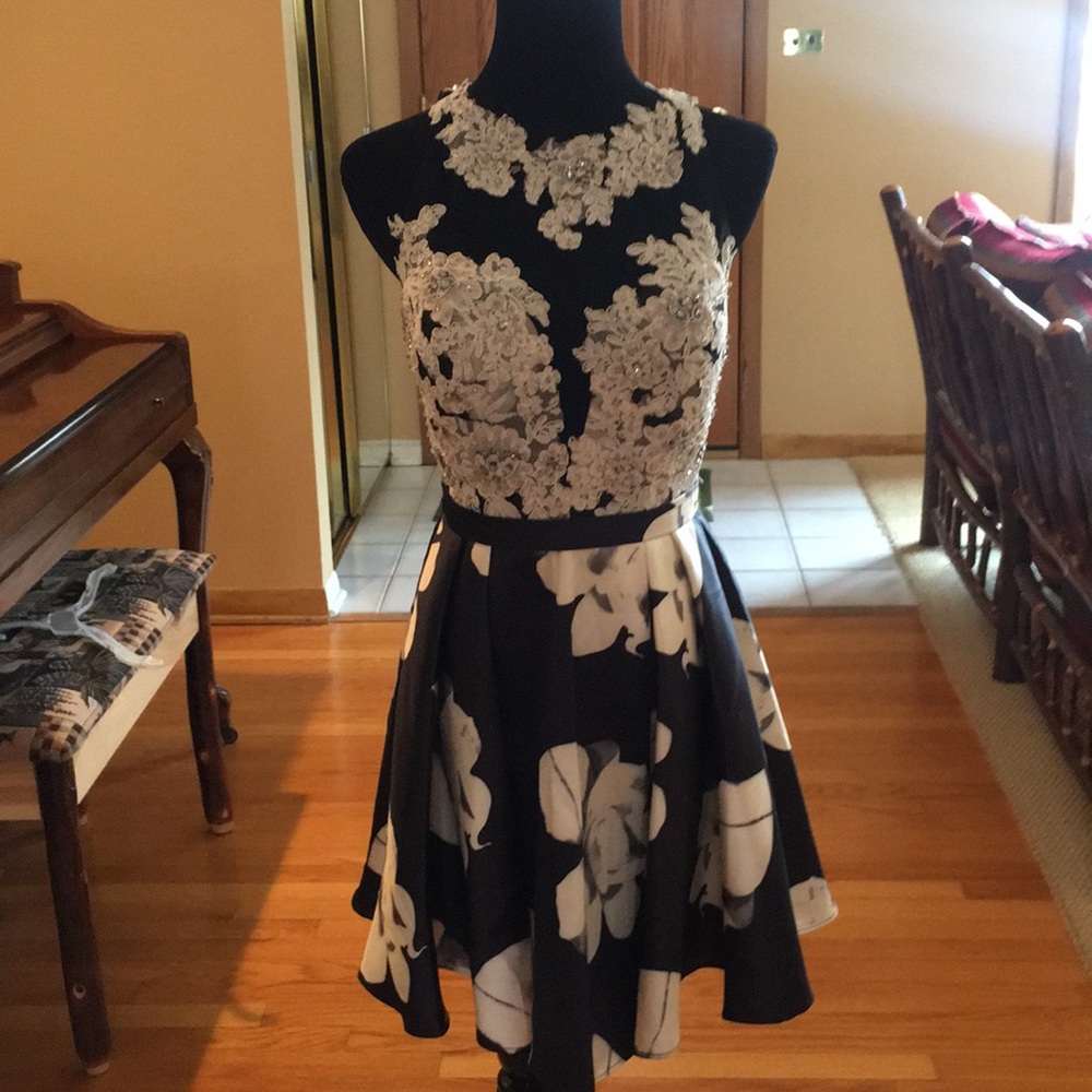 Short prom dress